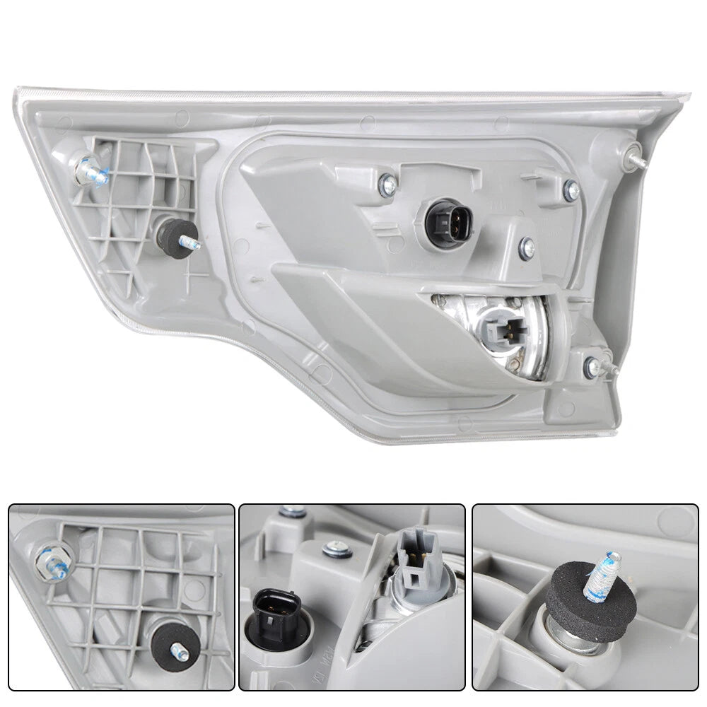 Taillights Rear LH/Driver for Toyota Highlander (2014–2016)