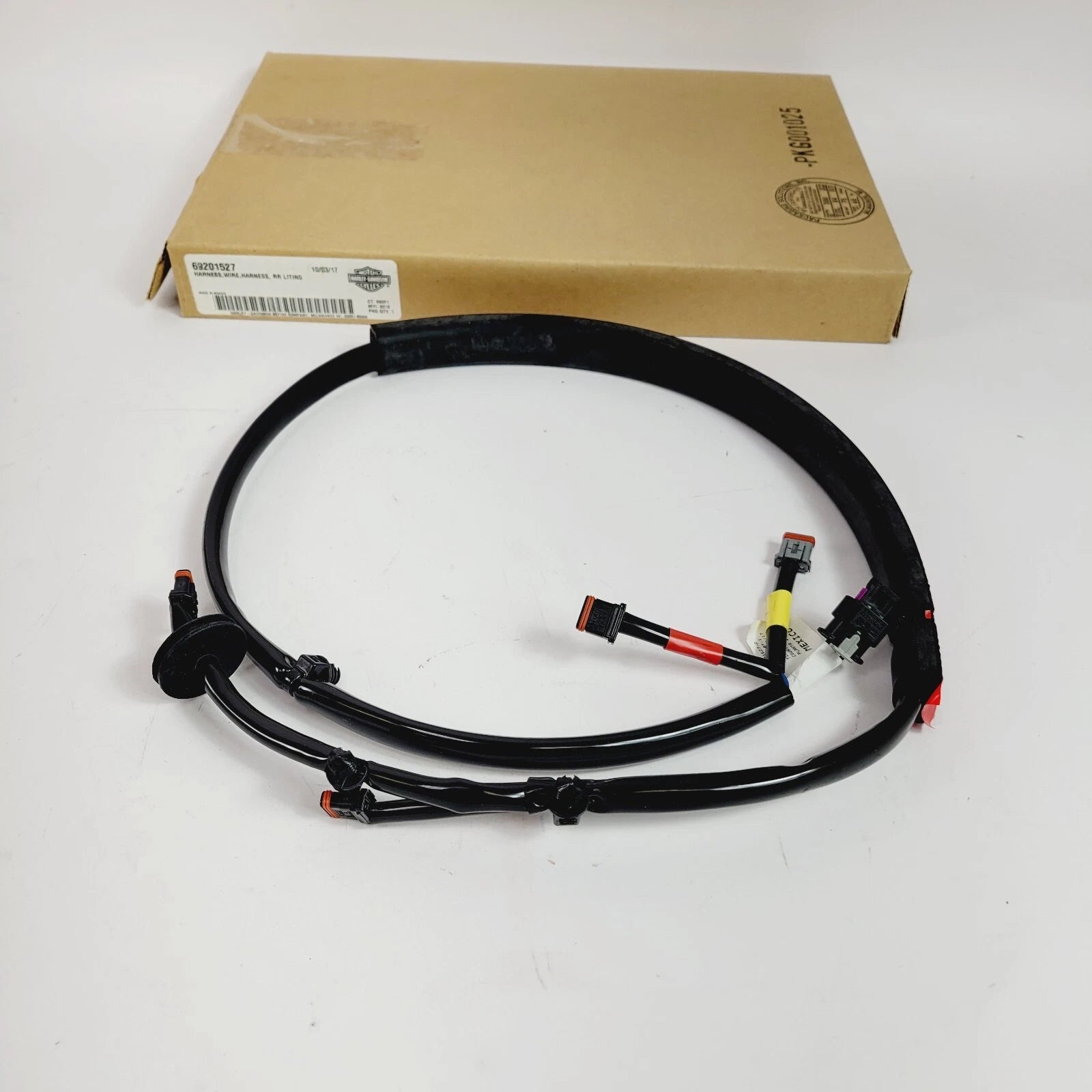 OEM Rear Fender Tail Light Wire Harness for Harley-Davidson Deluxe (2018–Present) 69201527