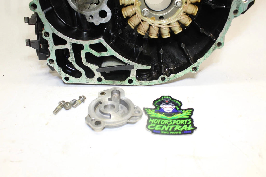 Stator PTO Housing Cover Oil Pump for Seadoo GTX 4TEC 155 (2002)