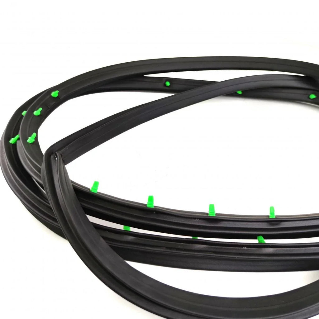 Door Rubber Seal Weatherstrip Front Right Fits Mazda 616 Capella RX2 1970-78 D09