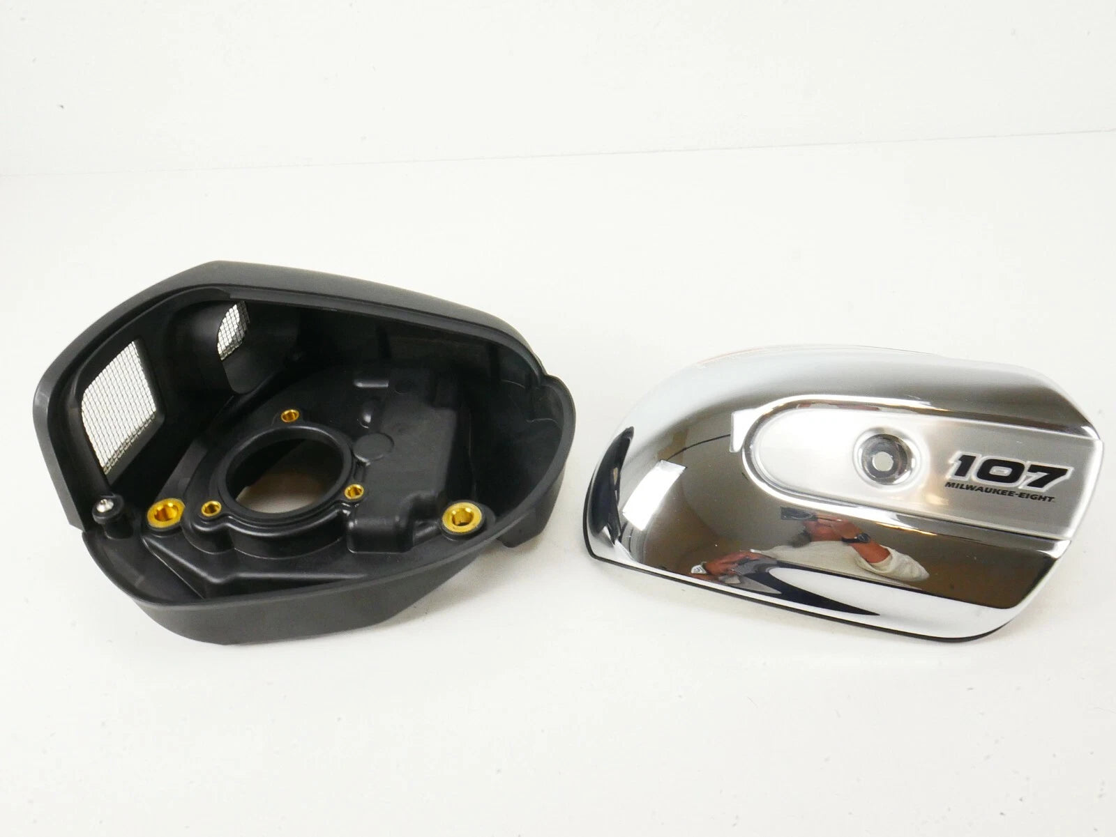 Chrome Air Cleaner Breather Filter for Harley 107ci Milwaukee Eight (2017–2021)