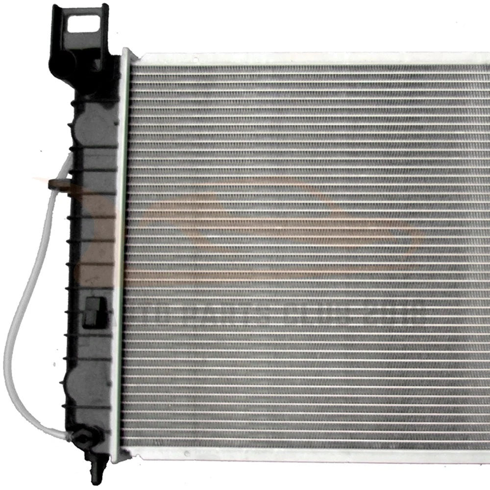 Radiator for Chevy Silverado 1500, GMC Yukon (1999–2013) Q2334