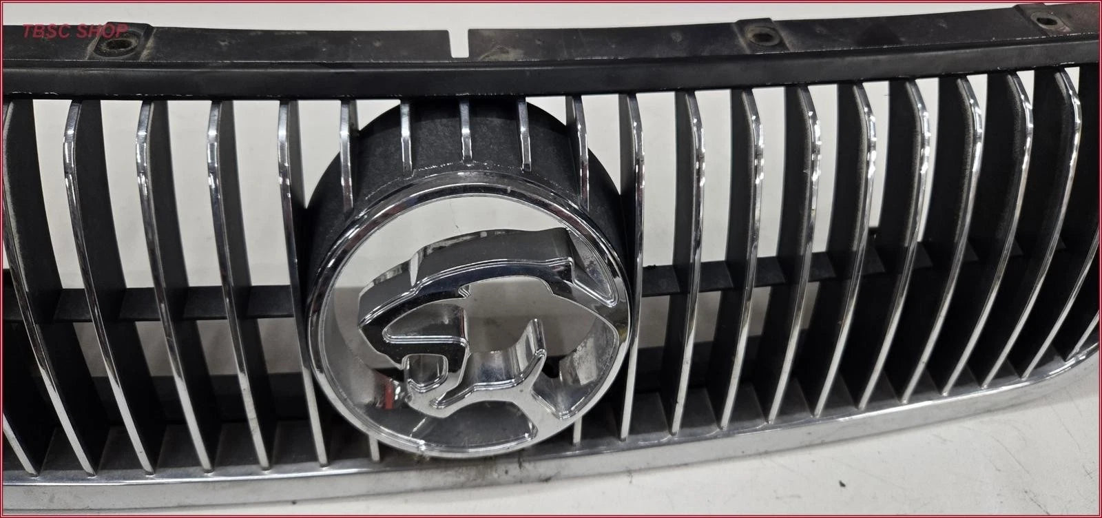 Hood Grill with Emblem for Mercury Cougar (1991–1993)
