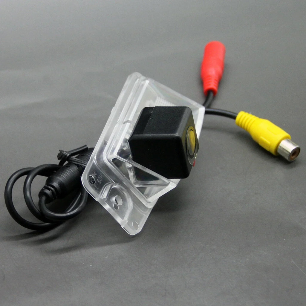 Car Reverse Rear View Backup Camera for Nissan Rogue (2014–2018)