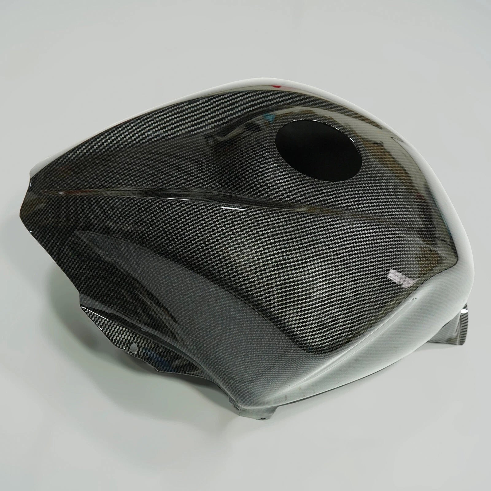 Carbon Fiber Fuel Gas Tank Cover for Suzuki Hayabusa GSX1300R (2021–2024)