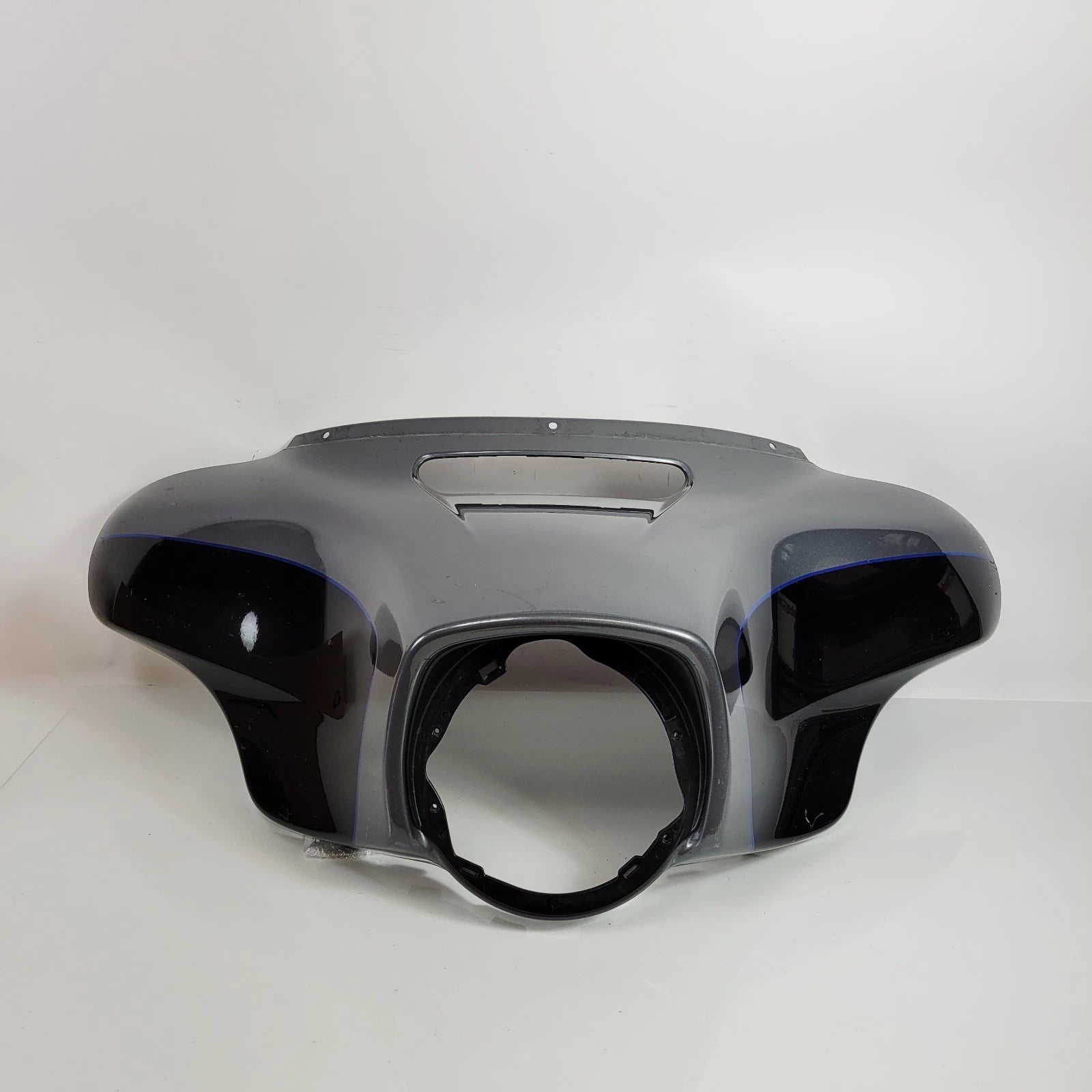 Front Fairing for Harley-Davidson (2014–2023) - Gauntlet Gray Metallic/Vivid Black