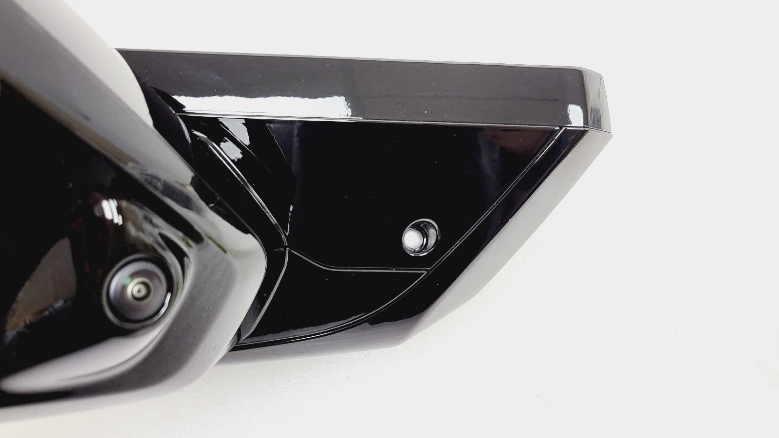 OEM Mirror for GMC Hummer EV (2022–2026) RH Front Right w/Blind Spot & Camera 86312385