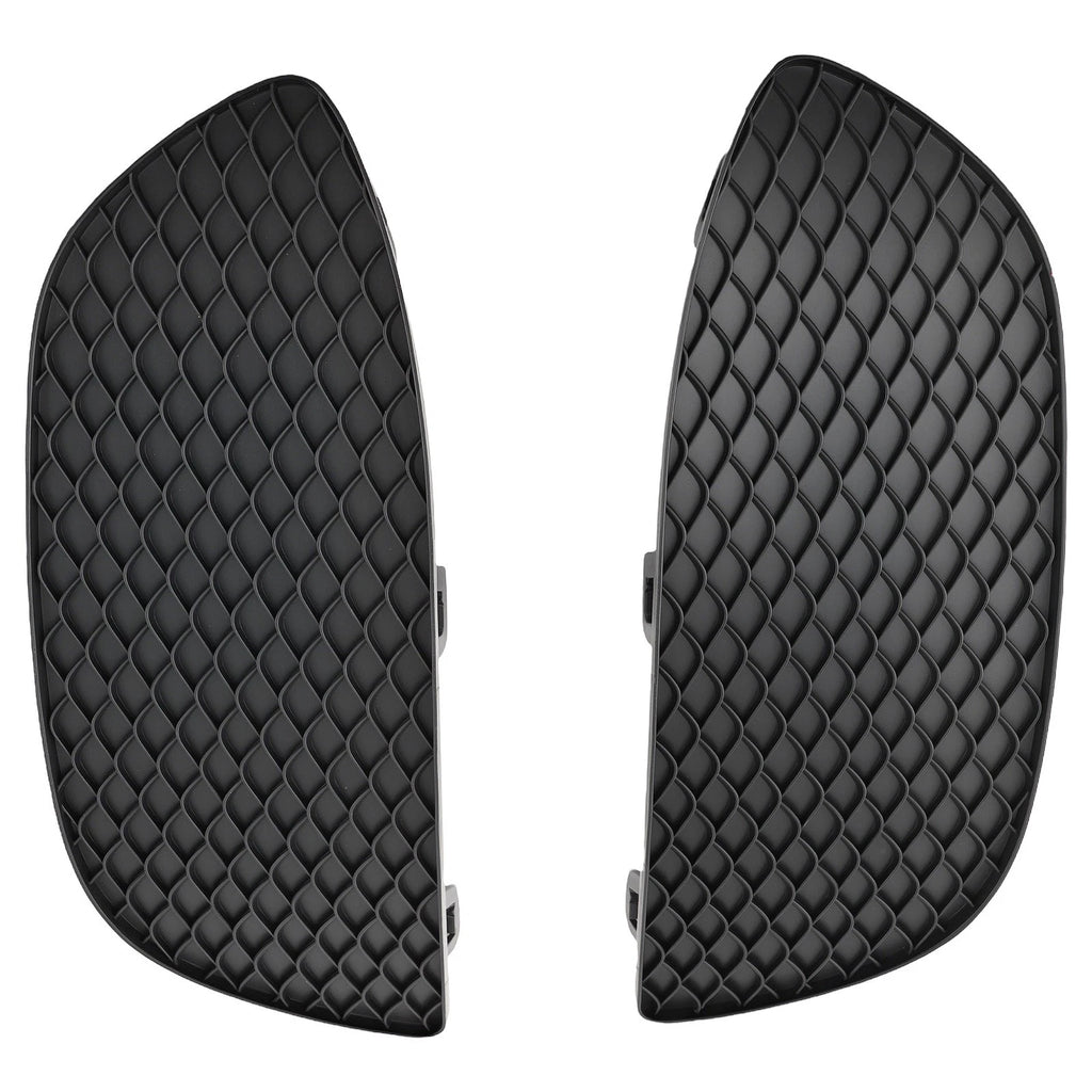 Pair Front Bumper Fog Lamp Grille for Mercedes-Benz C300 (2015–2018)