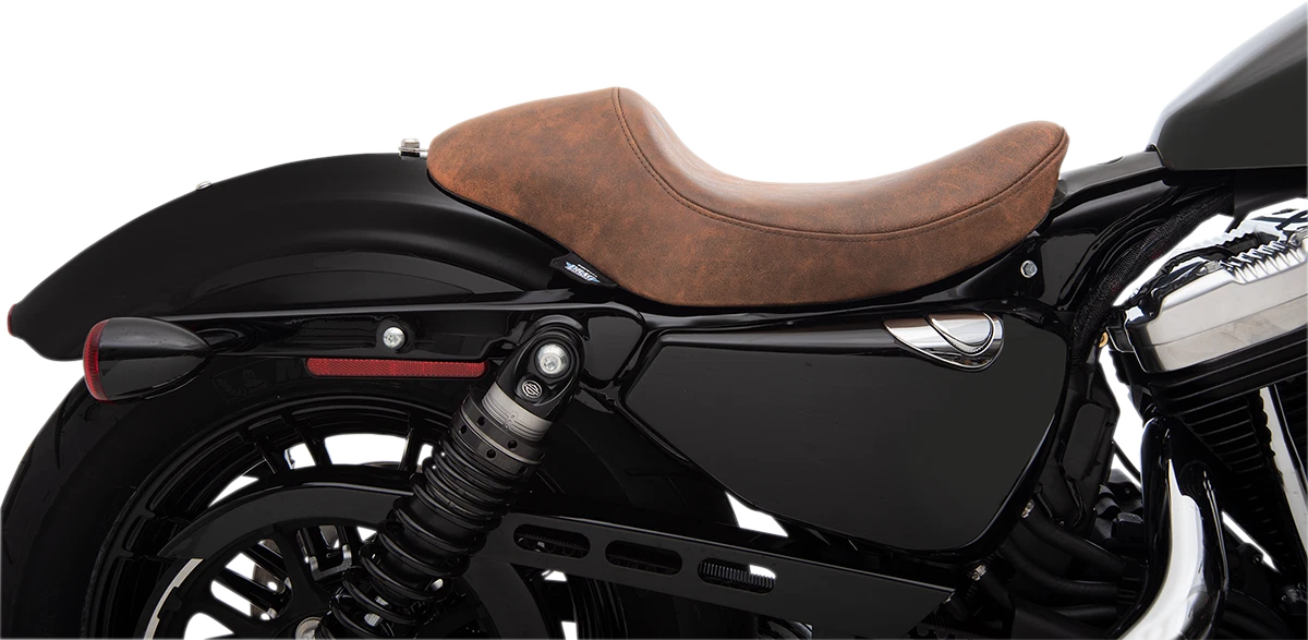 3/4 Solo Seat for Harley-Davidson XL (2004–2022) - Brown Distressed 0804-0747