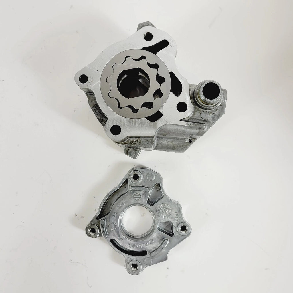 Oil Pump for Harley Davidson Touring Milwaukee Eight M8 (2017–2023) 62400119 62400125