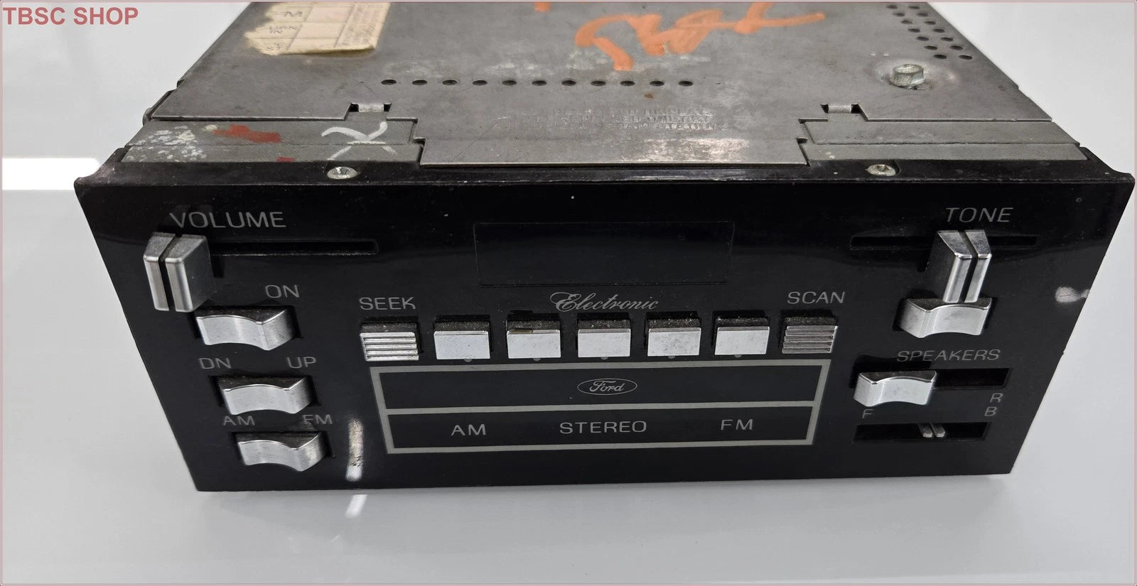 Radio for Ford Thunderbird (1980) EOAF-18B827-AB AM FM