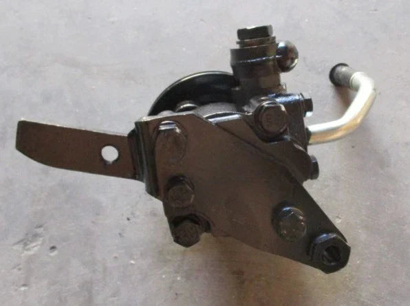 Power Steering Pump Mitsubishi FUSO Canter Truck (1985-1993)