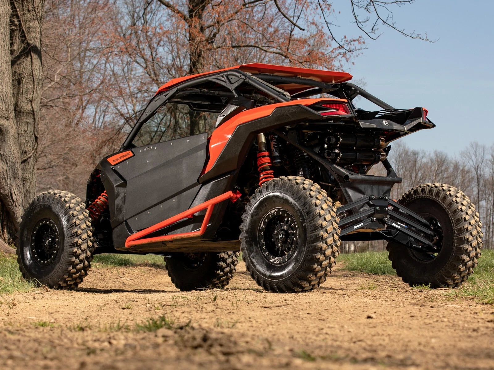 Rear Trailing Arms for Can-Am Maverick X3 (72") - Black