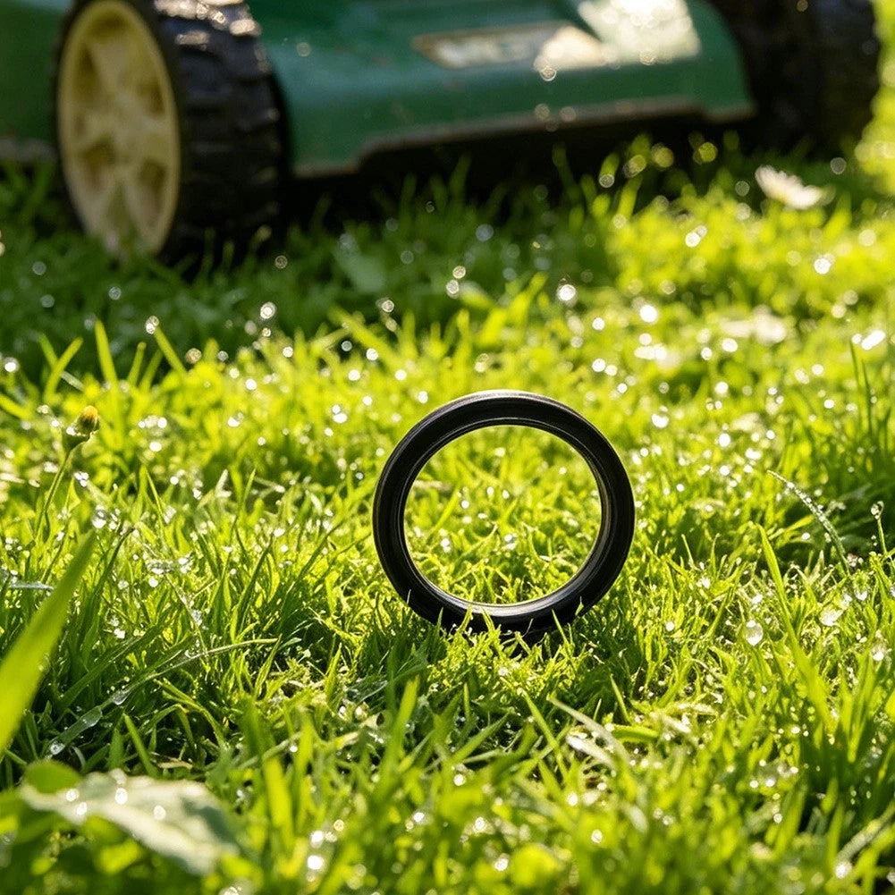 Main Shaft Sealing Oil Seal TC230-13040 for Kubota L4508 M604