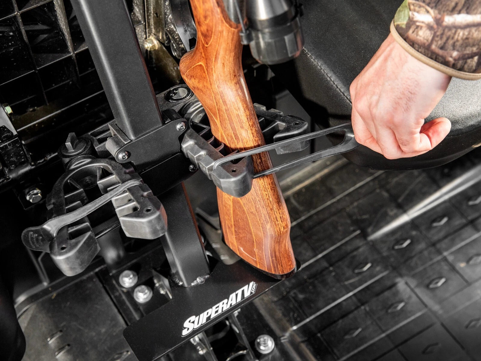 Floor-Mounted Gun Holder for Polaris Ranger 570 (2015–2016)