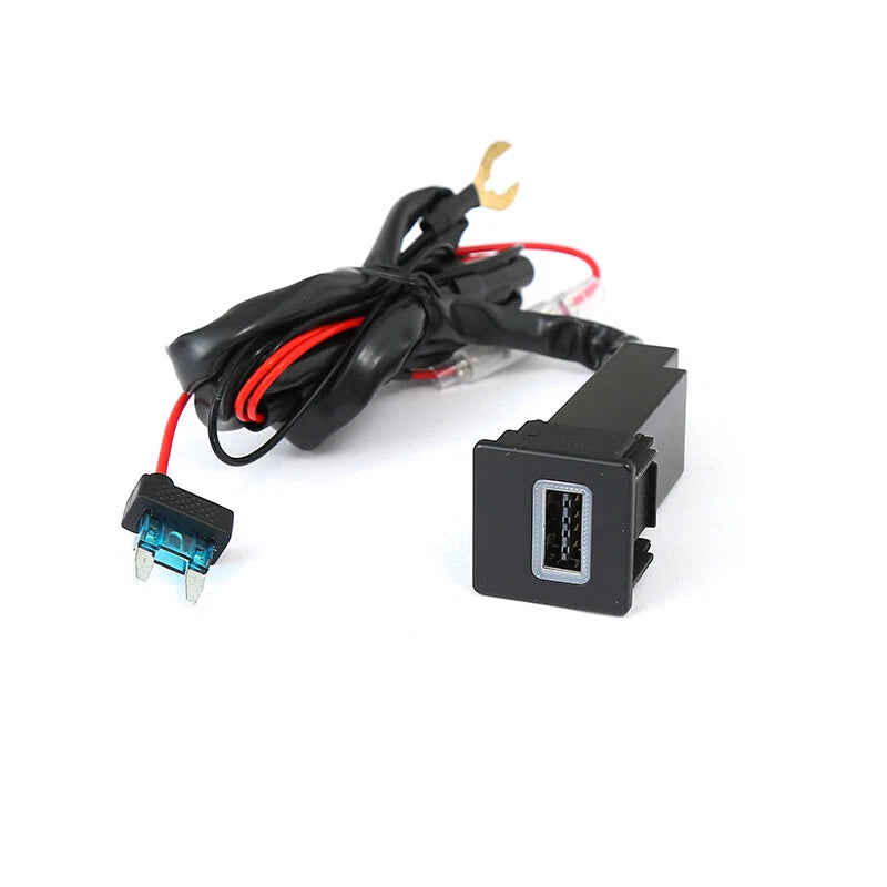 USB-C PD + USB-A QC3.0 Fast Charger Kit for Isuzu D-Max Mazda BT50 (2020–2024)