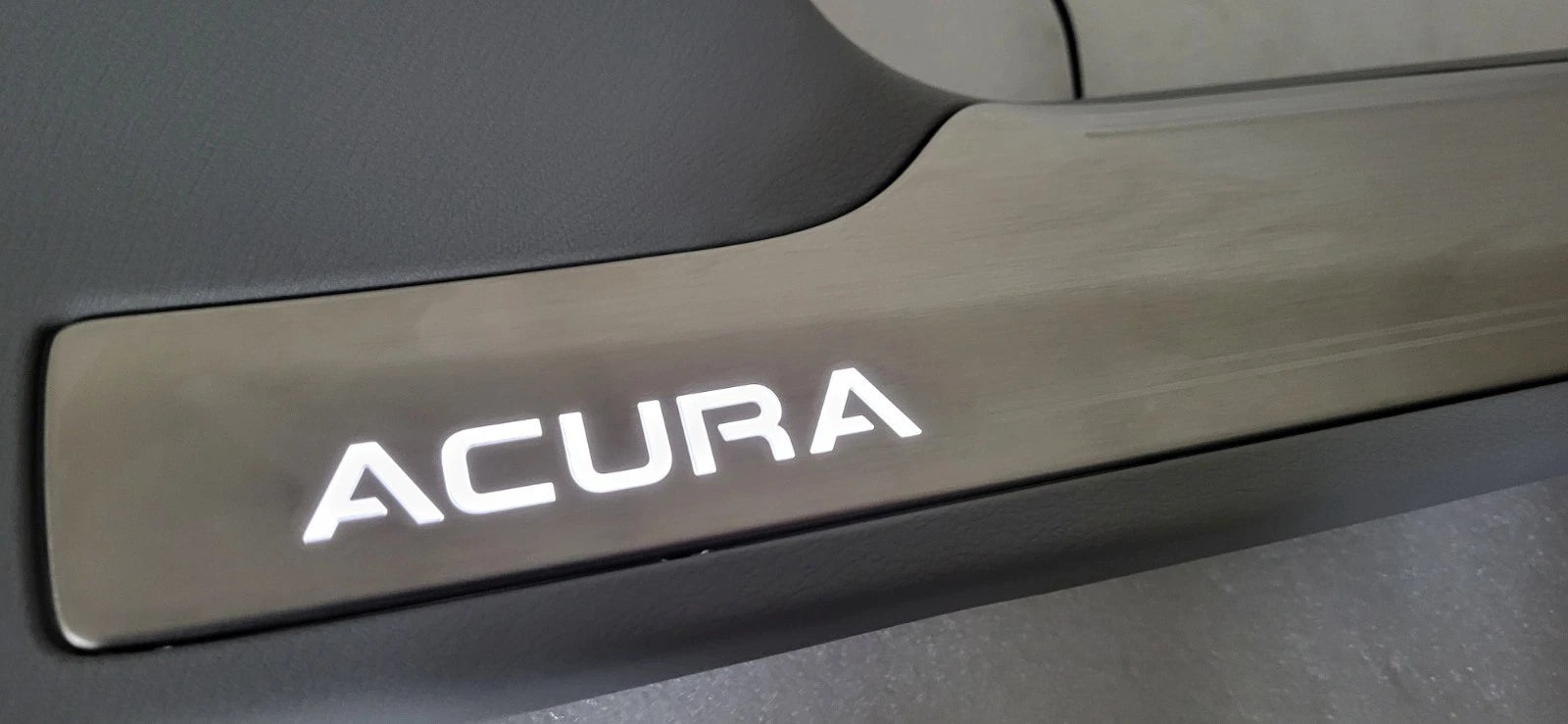 Rear Right Door Sill Scuff Plate Trim with LED for Acura RLX (2014–2017)