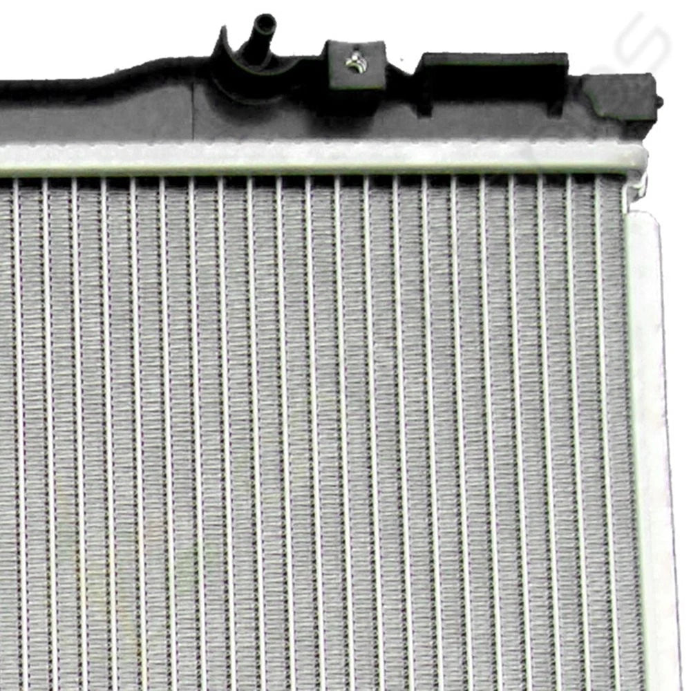 Radiator and Cooling Fan Kit for Kia Sorento (2003–2006)