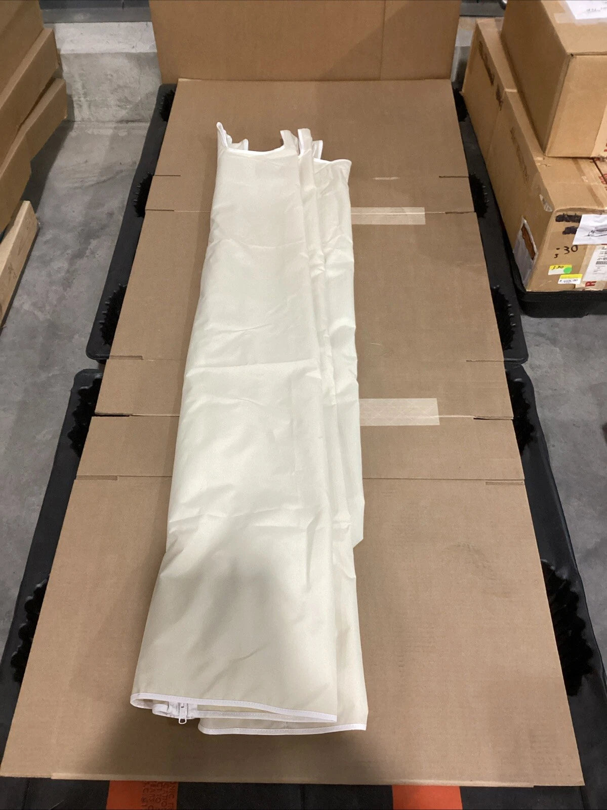 Privacy Enclosure Curtain for Regency Pontoon Boat (Left Side, 64 Inch, Tan)