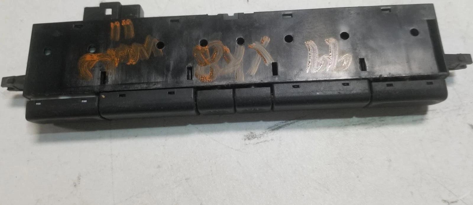 Switch Panel for Jaguar XK8 XKR (1998–1999) LJD6292CA LJA6