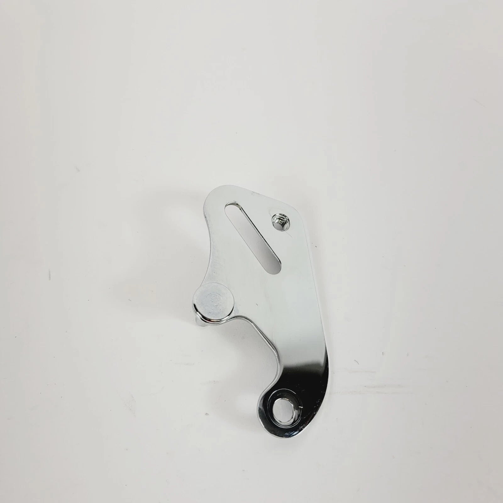 Chrome Seat Strap Left Bracket Buckle for Harley Davidson Road Glide (2014–2023) 52400015