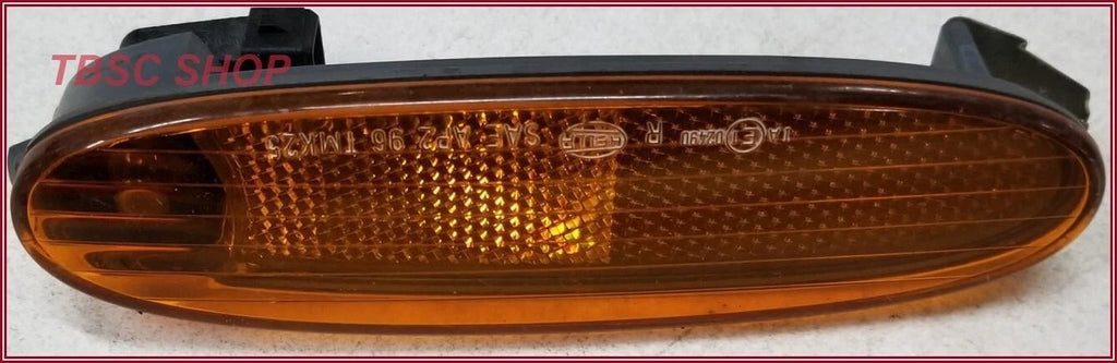 Front Right Marker Light Lamp for Jaguar VDP XJ8 XJR (1998–2003) LNC5030A