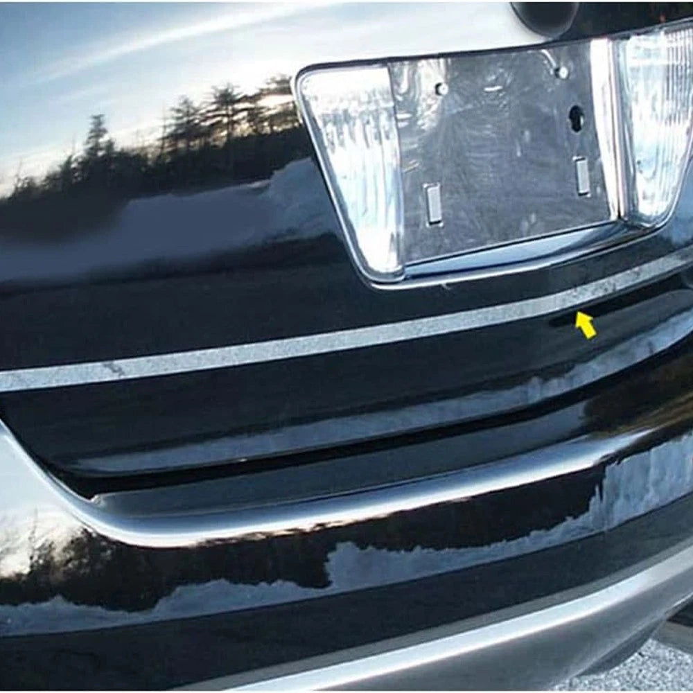 Rear Tailgate Trim 3/8 Luxury Chrome Replacement for Nissan Murano (2003–2007)