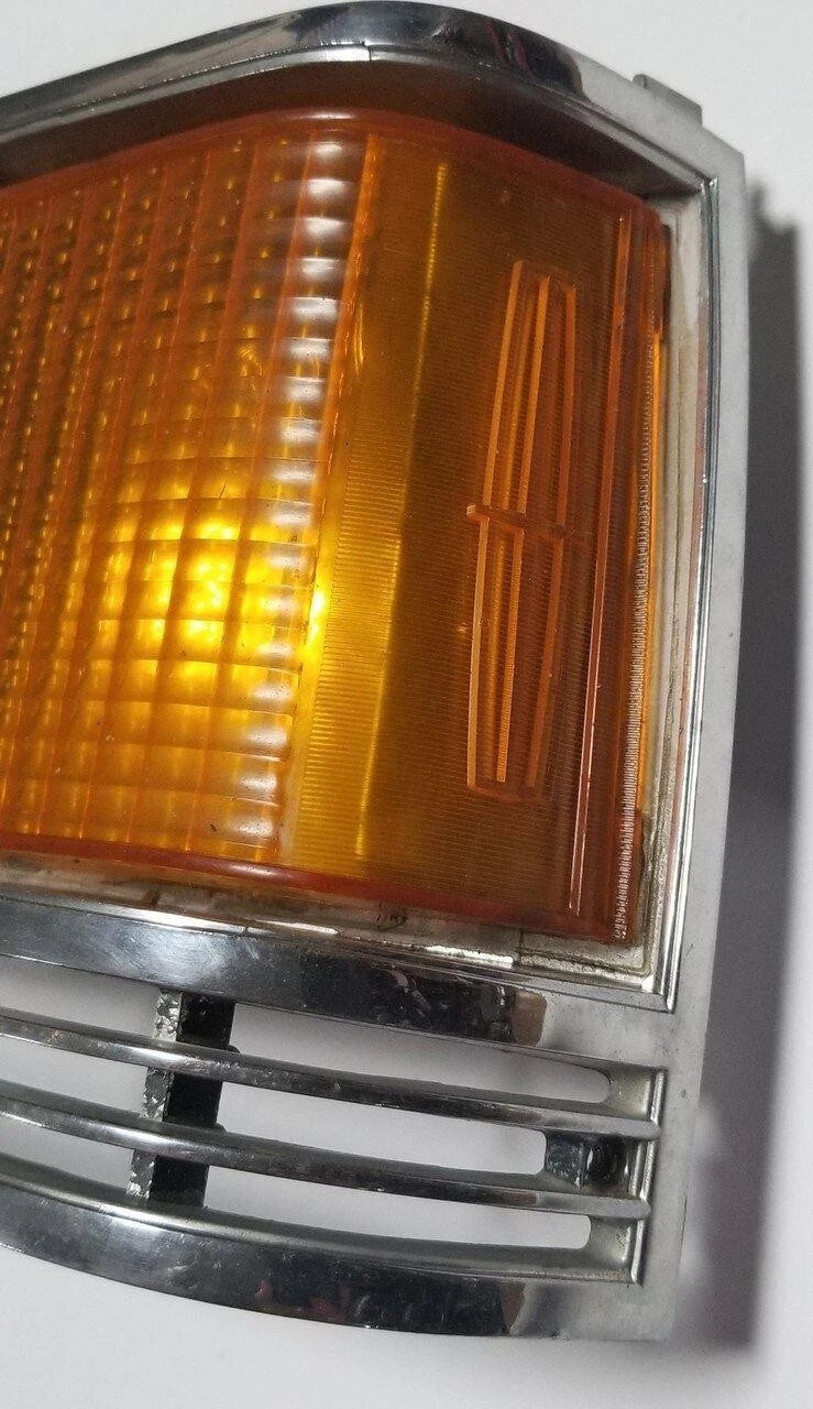 Head Light Trim Bezel for Lincoln Continental (1983)