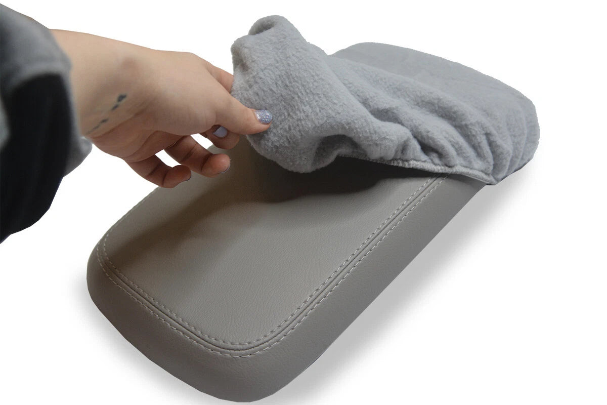 Fleece Console Lid Cover Protector for Chevrolet Colorado (2015–2022) Gray