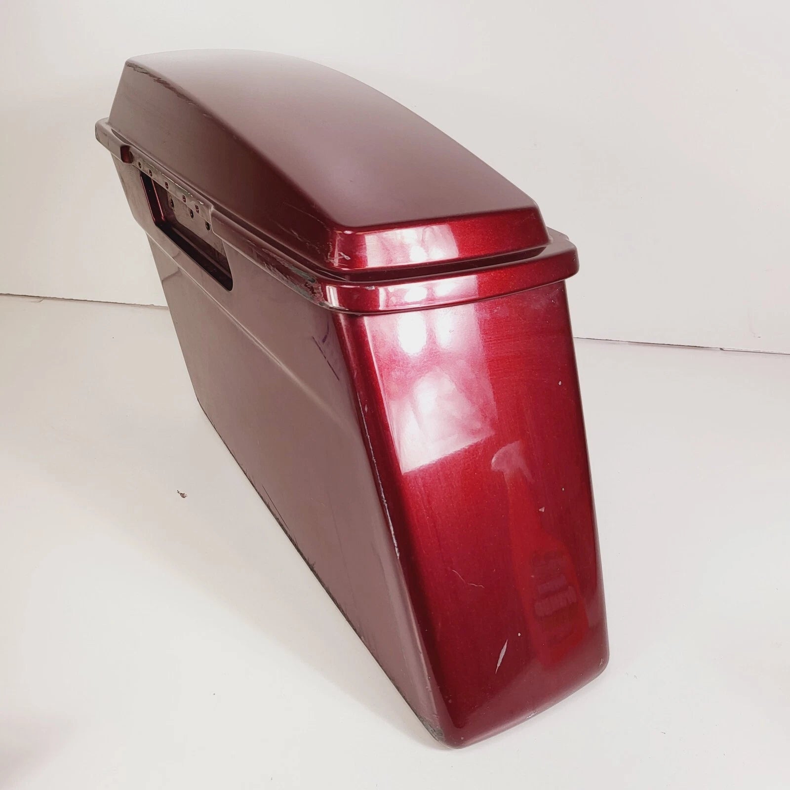 Left Saddlebag and Lid for Harley Davidson Touring (1996–2013) - Red