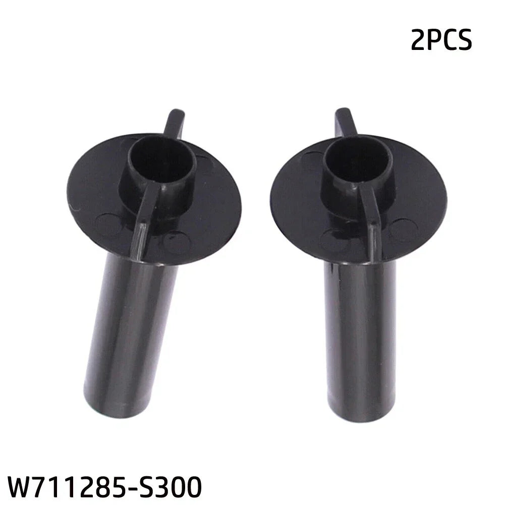 2 x Rear Trim Panel Fastener Clip Screw Nut for Mustang (2005–2009)