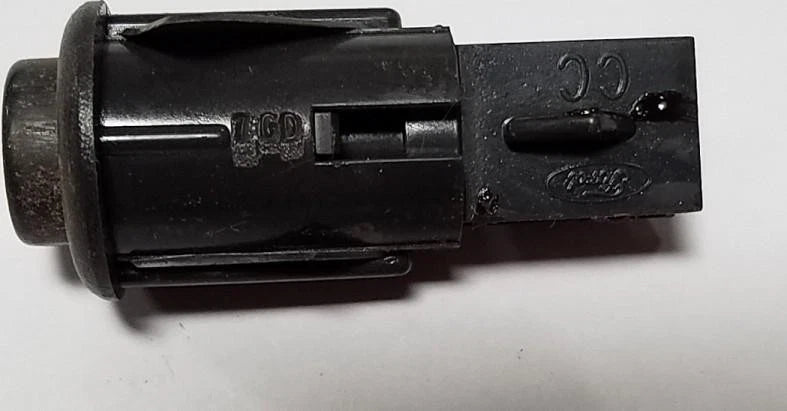 Fuel Door Button for Lincoln Mark VIII (1993–1998)