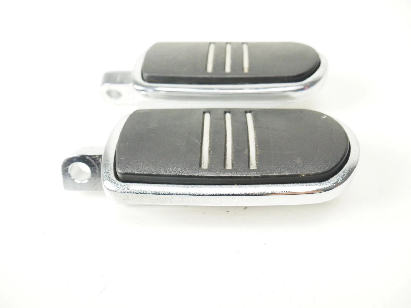Chrome Passenger Highway Foot Pegs for Harley Street Touring