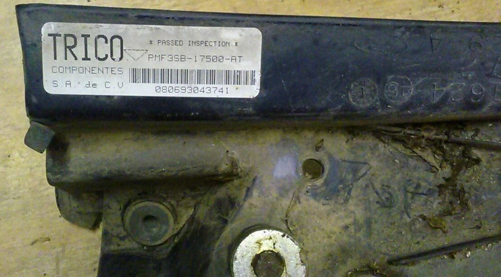 Wiper Linkage Assembly for Thunderbird Cougar (1993–1997)