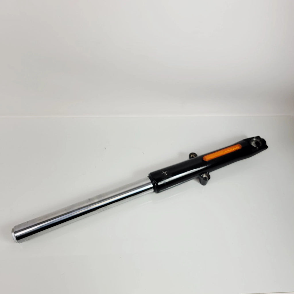 OEM Front Right Fork 49mm for Harley Softail Heritage (2018–2025) 45400190