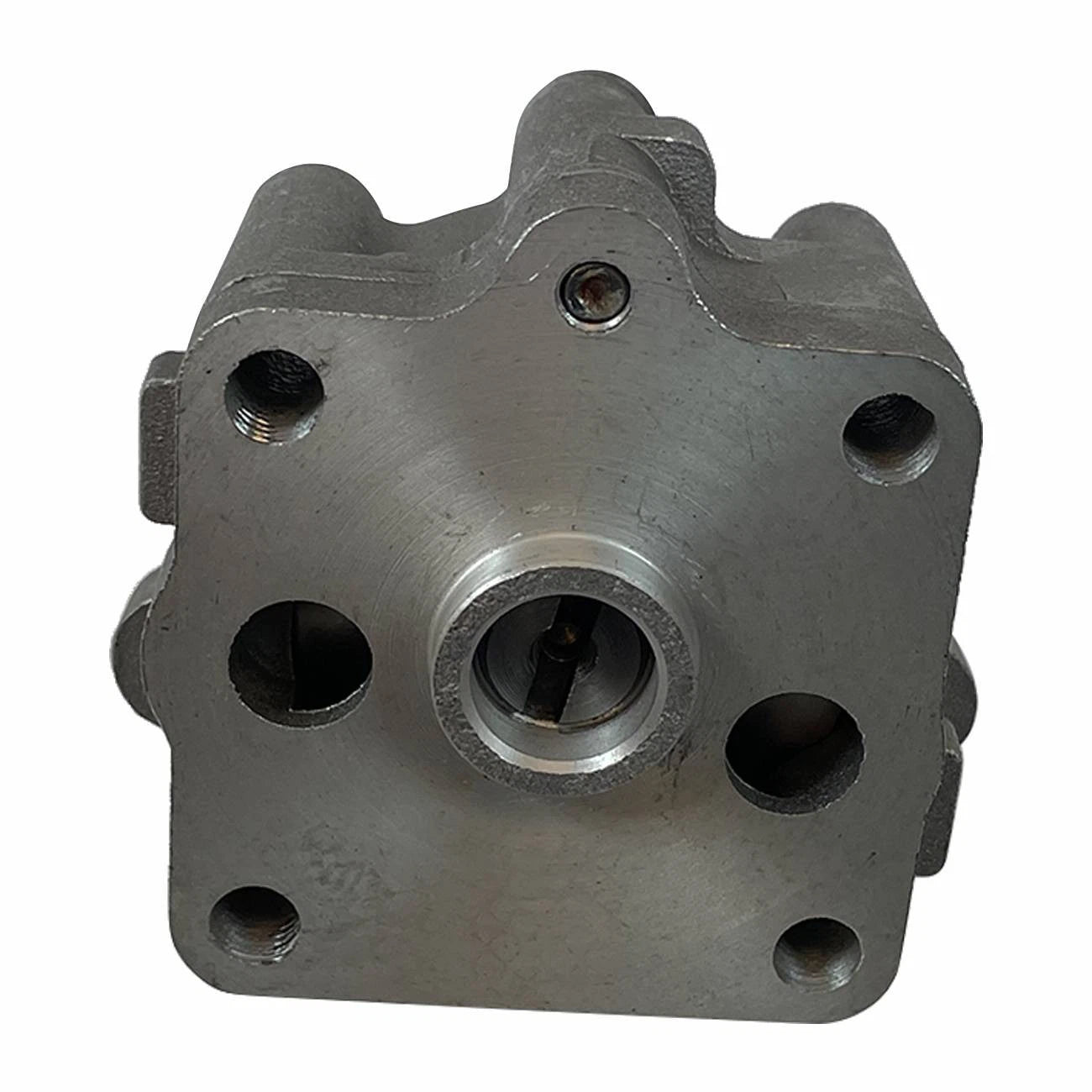 Oil Pump for Kubota V2203 V1902 V1903 D1102 (2002–2003)