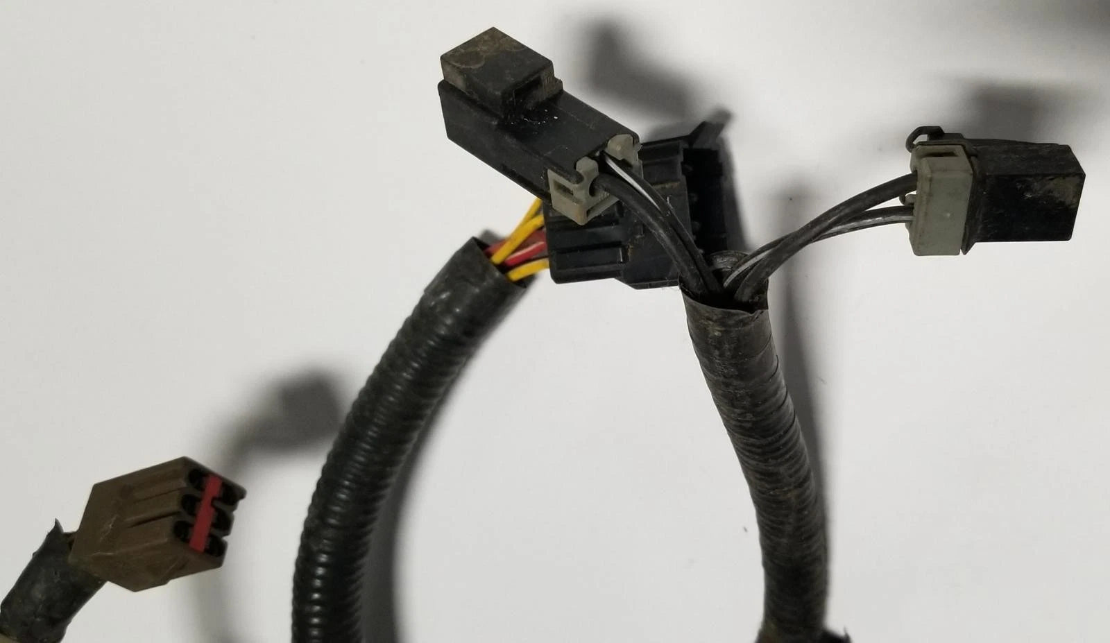 Power Seat Switch Harness LH for Ford Thunderbird Cougar (1989–1995)