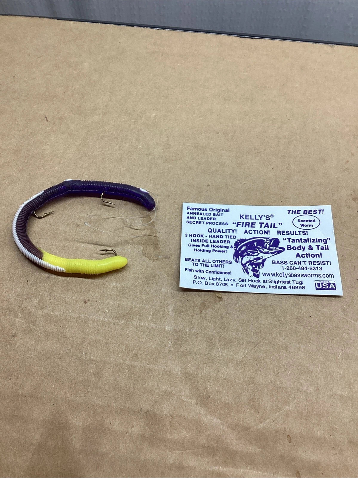 Scented Worm Bait for Kelly's FT103-P/YT (New Old Stock)