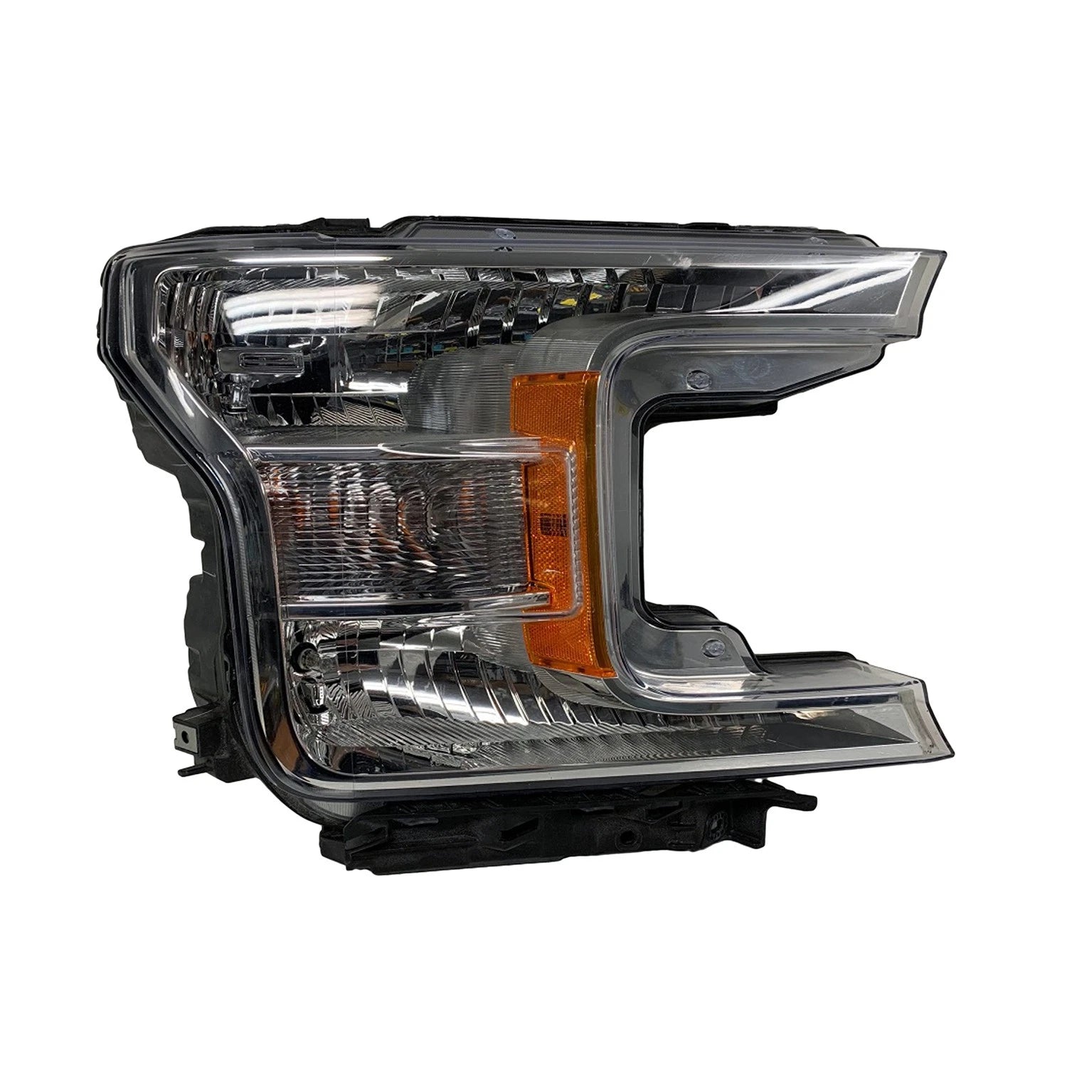 Replacement Chrome Passenger Side Halogen Headlight Assembly w/o Level 4