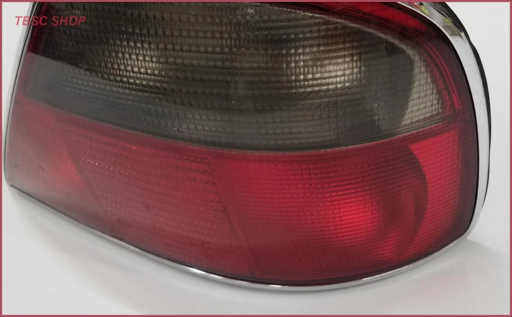 Right Passenger Brake Tail Light for Jaguar XJ6 XJ12 (1995–1997) LNA4900CC