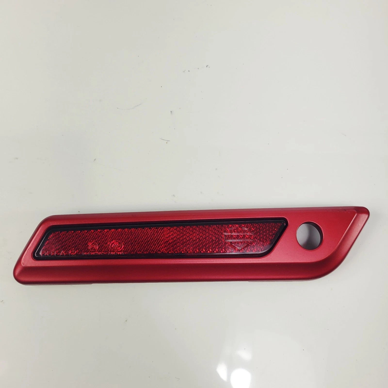 Right Saddlebag Latch for Harley-Davidson Street Glide (2019) - Wicked Red Denim
