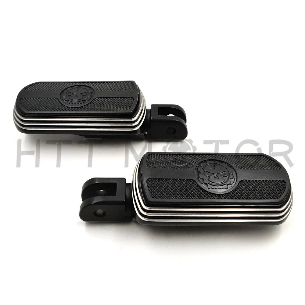 Black Skull Rubber Footpeg for Harley FXBB FXBR FXBRS FXLR (2018–2023)
