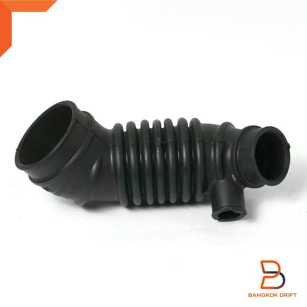 Air Intake Cleaner Hose for Mitsubishi Triton Ute 2.5L 4D56T 4WD Diesel (2006-2015)