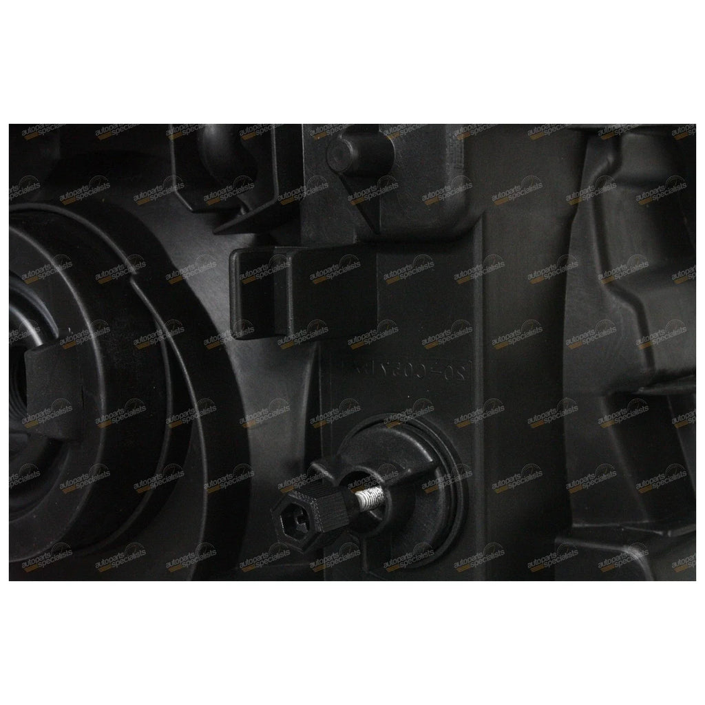 LH Headlight for Nissan Navara D40 Pathfinder R51 Left (2005 - 2007)