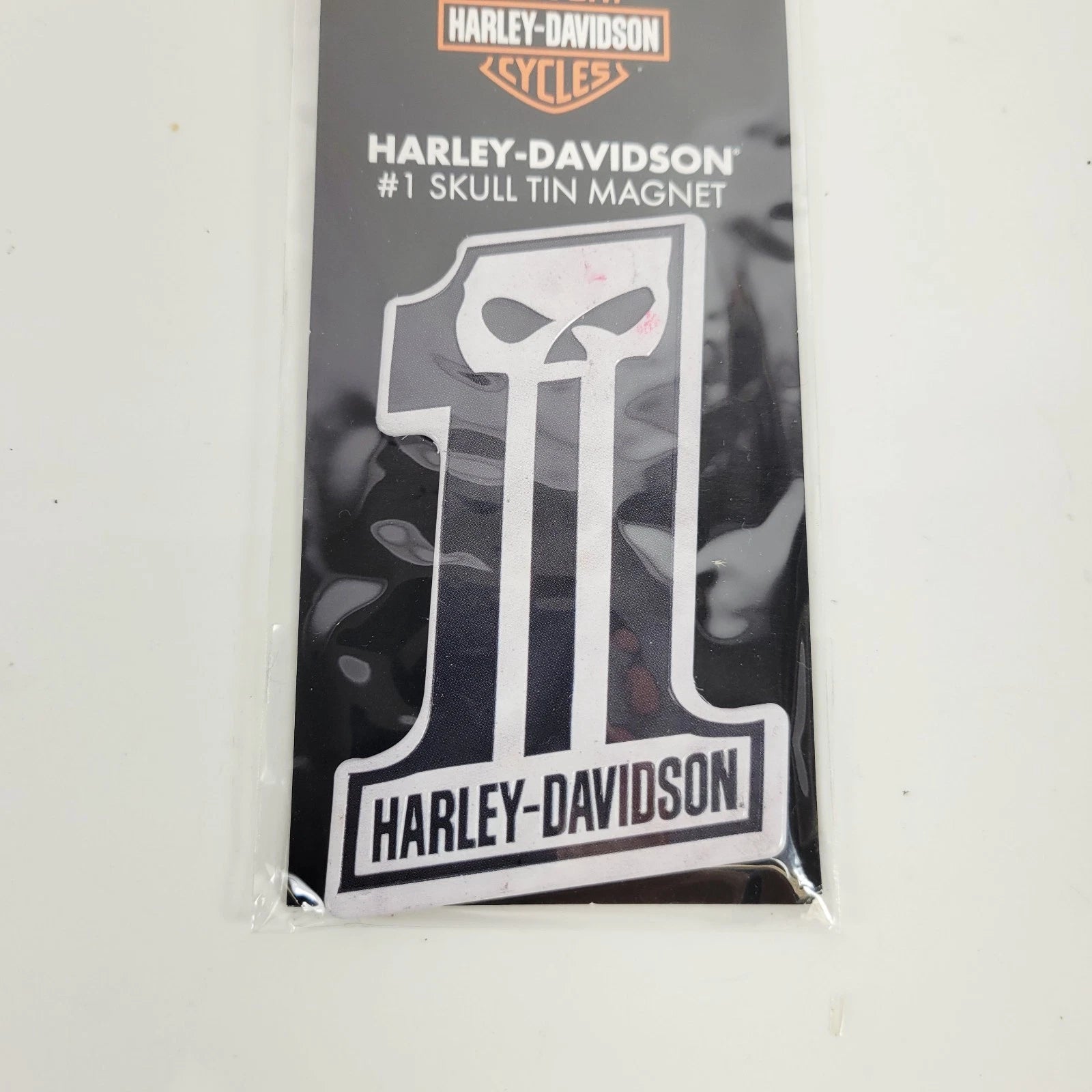Skull Logo Tin Magnet for Harley-Davidson (Custom Shape, 2.2 x 3.2 inches)