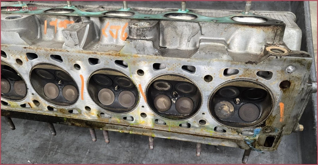 Engine Cylinder Head with Camshafts for Jaguar XJ6 XJS VDP (1995–1997)