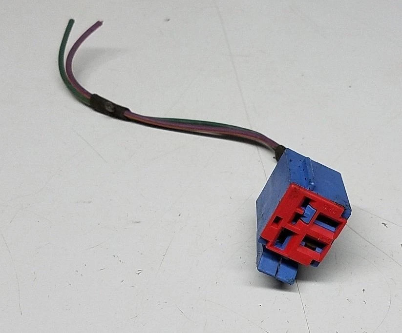ARC Switch Pigtail for Ford Thunderbird SC (1989–1993)