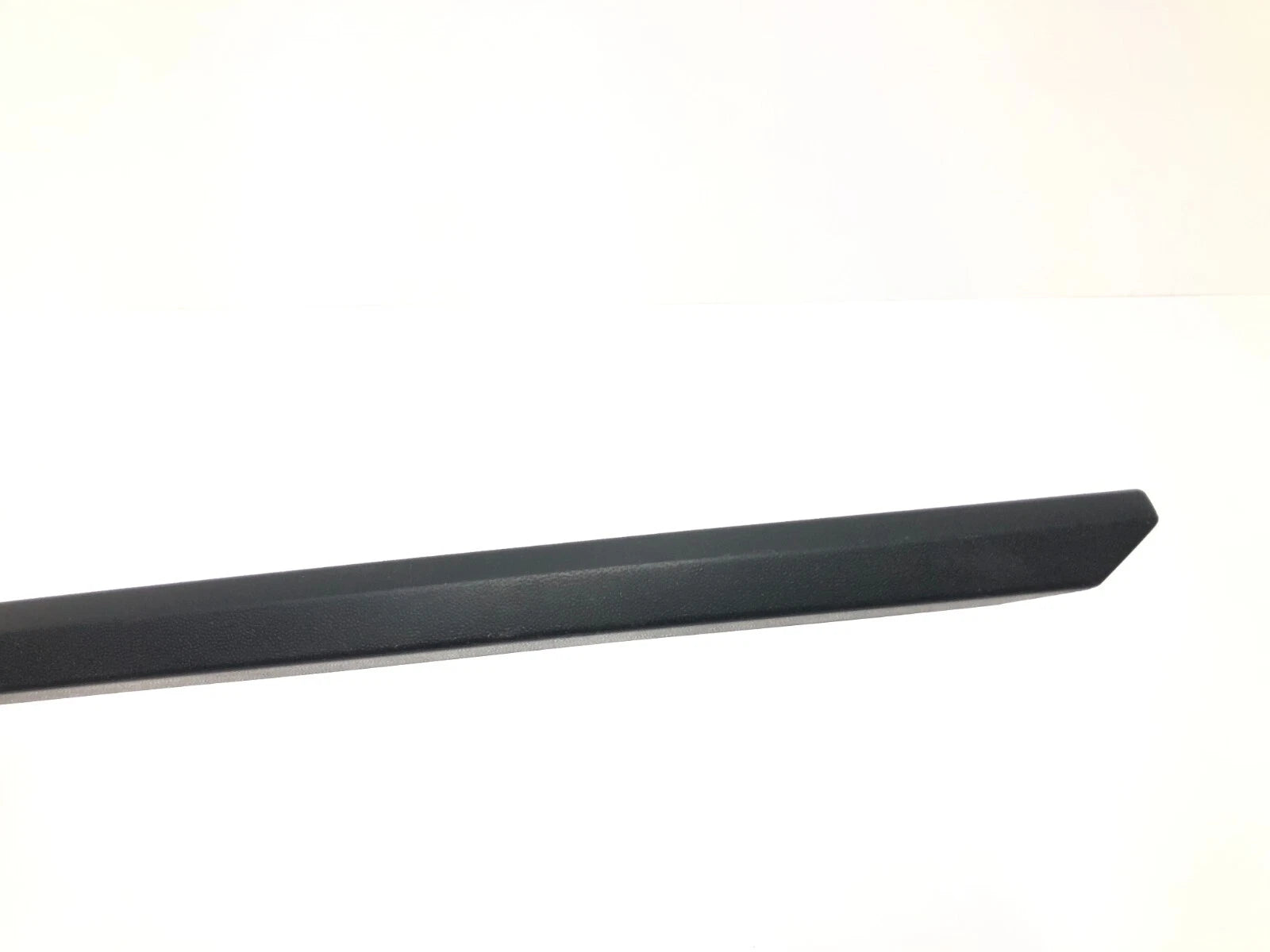 Set of 2 Rear Bumper Molding Corner Trim for VW Atlas Cross Sport (2020–2023)