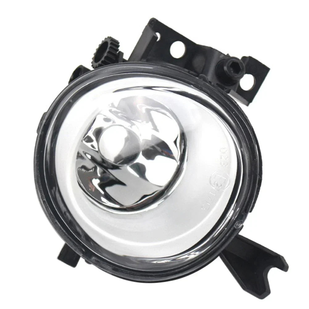 Left Front Fog Light Housing for VW Touareg (2003-2007)
