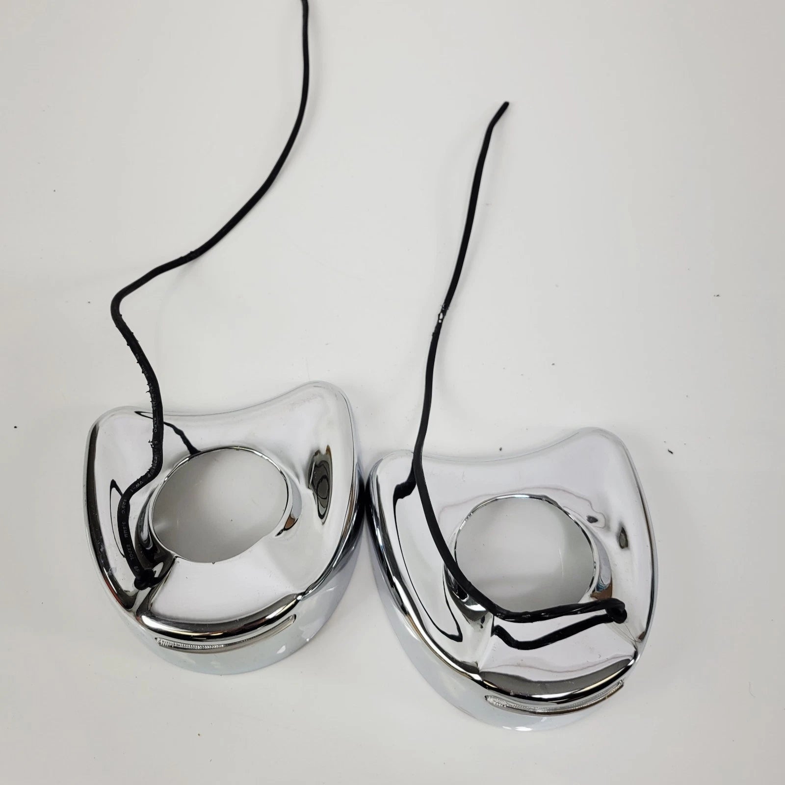 Chrome Illuminated Mirror Housing for Harley Street Glide (2014–2023)